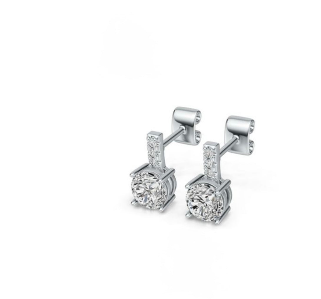 Brinco Moissanite